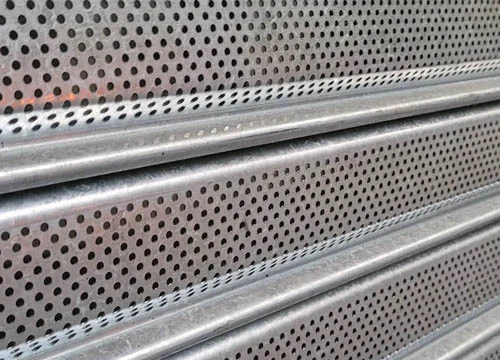 Cortina Microperforada